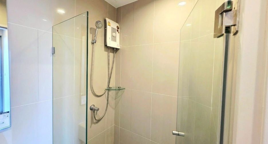 Wohnung zur Miete mit 1 Zimmer in Bang Sue, Bangkok
