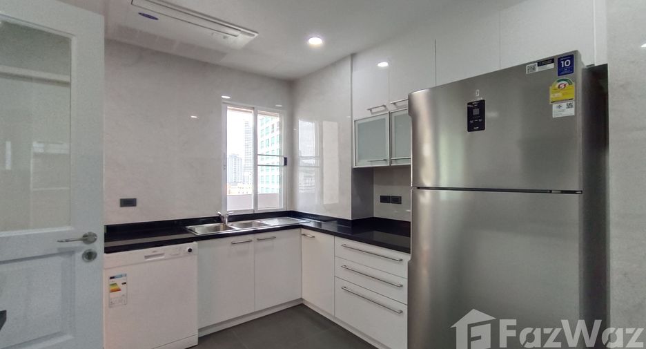 Apartment zur Miete mit 3 Zimmer in Khlong Toei, Bangkok