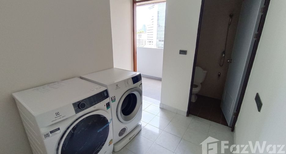 Apartment zur Miete mit 3 Zimmer in Khlong Toei, Bangkok
