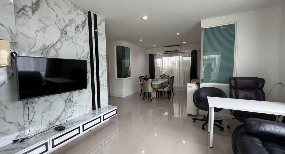 For rent 4 bedrooms house in Bang Phli, Samut Prakan