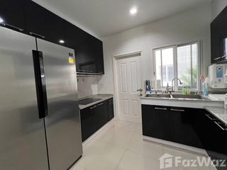 For rent 4 bedrooms house in Bang Phli, Samut Prakan