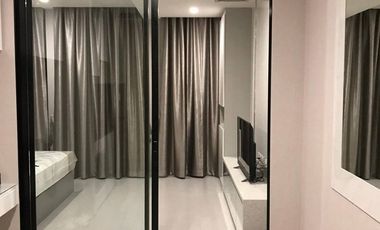For rent 1 bed condo in Pathum Wan, Bangkok