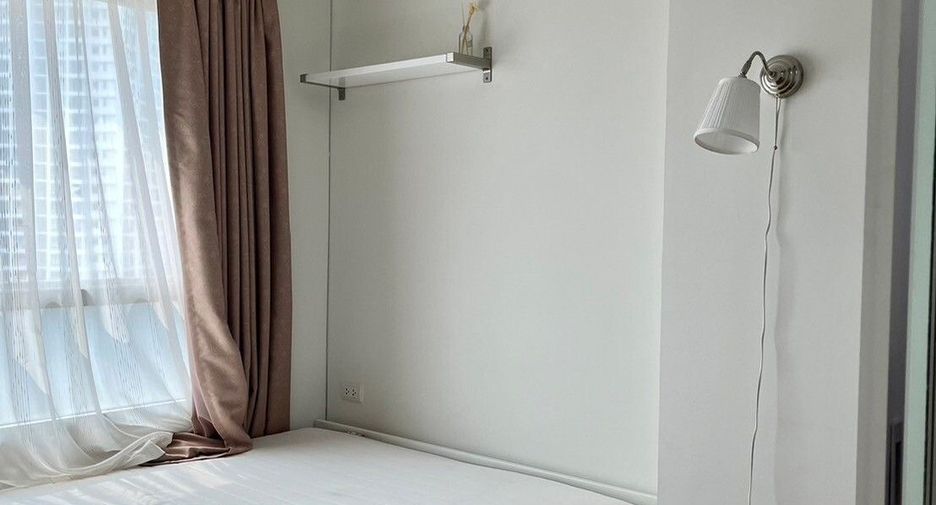 For rent 1 bed condo in Huai Khwang, Bangkok