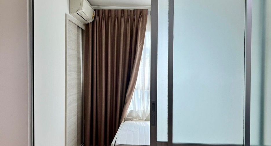 For rent 1 bed condo in Huai Khwang, Bangkok
