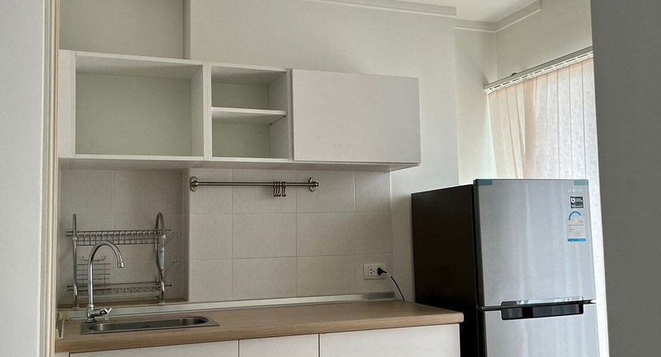 For rent 1 bed condo in Huai Khwang, Bangkok