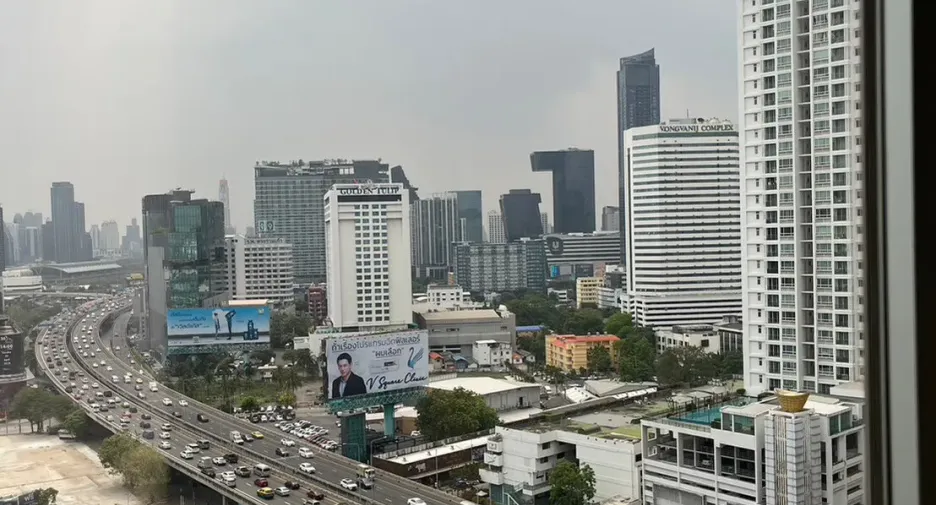 For rent 1 bed condo in Huai Khwang, Bangkok