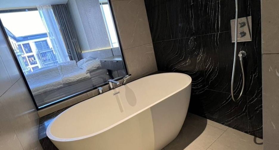 For rent 1 bed condo in Watthana, Bangkok