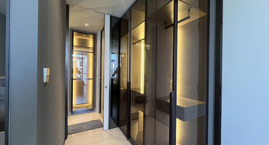 For rent 1 bed condo in Watthana, Bangkok