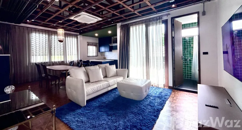 For rent 2 bedrooms apartment in Watthana, Bangkok