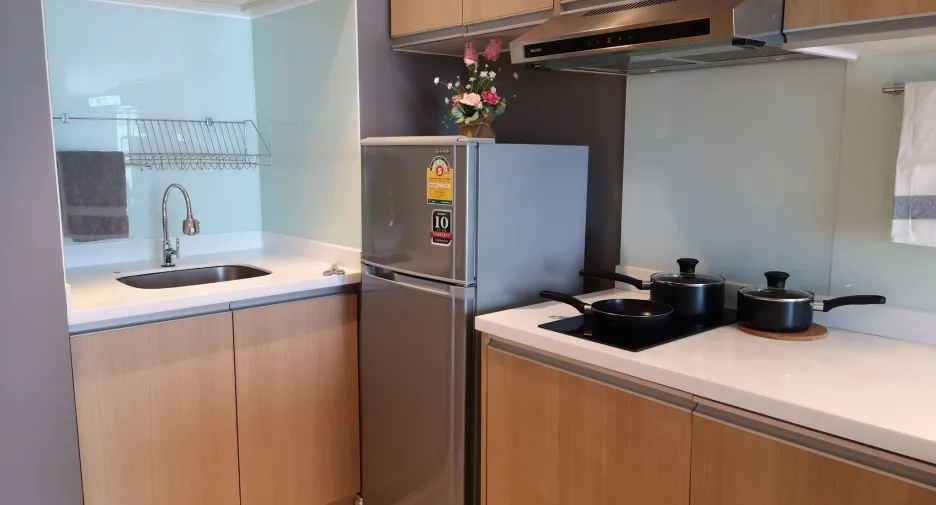 For rent 1 bed condo in Watthana, Bangkok