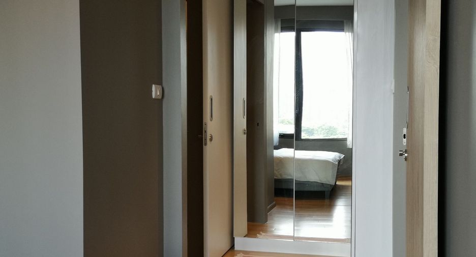 For rent 1 bed condo in Watthana, Bangkok