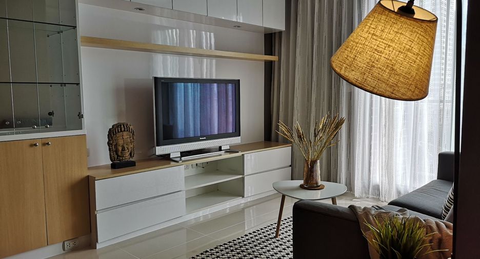 For rent 1 bed condo in Watthana, Bangkok