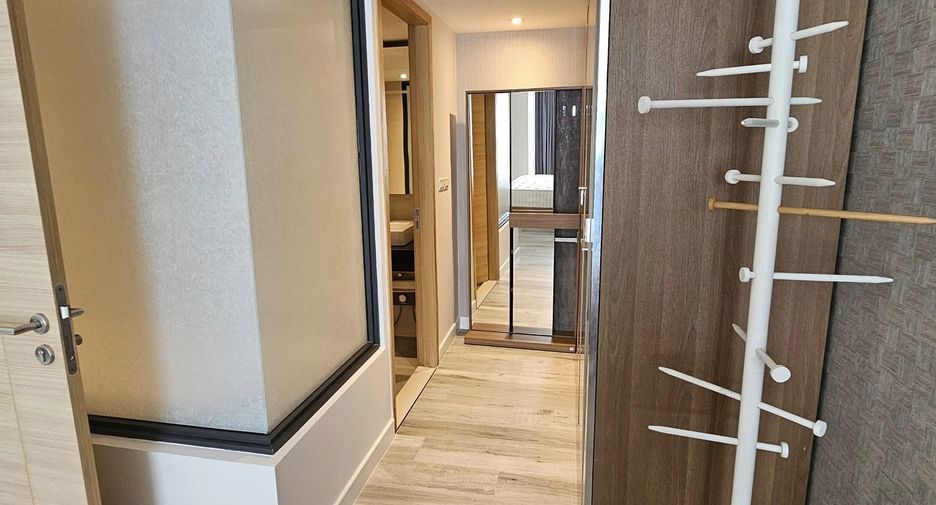 For rent 1 bed condo in Watthana, Bangkok