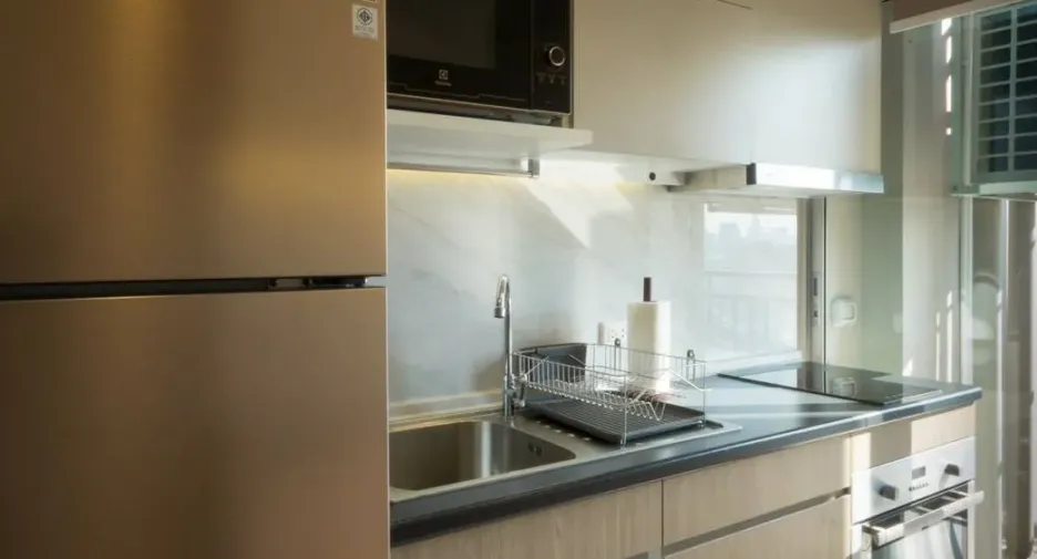 For rent 1 bed condo in Huai Khwang, Bangkok