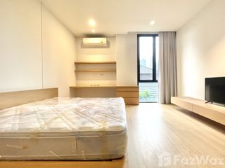 Apartamento en alquiler de 2 habitaciones en Khlong Toei, Bangkok
