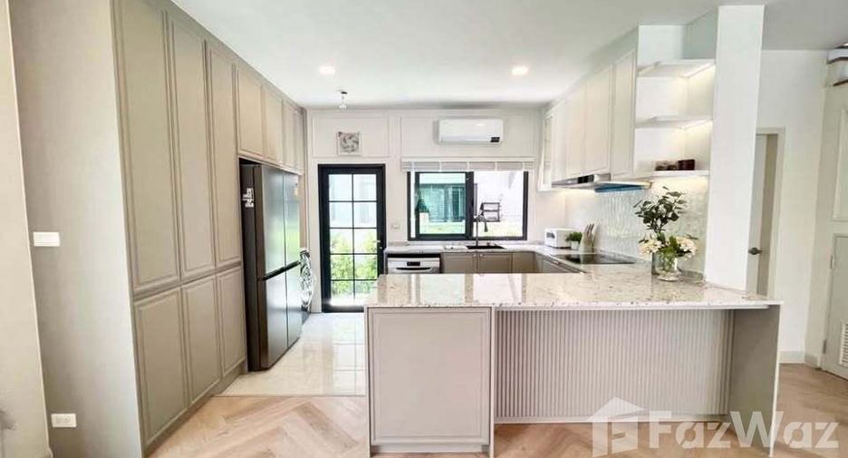 Haus zur Miete mit 4 Zimmer in Bang Phli, Samut Prakan