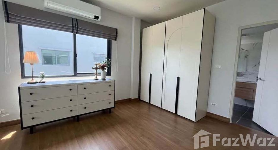 Haus zur Miete mit 4 Zimmer in Bang Phli, Samut Prakan