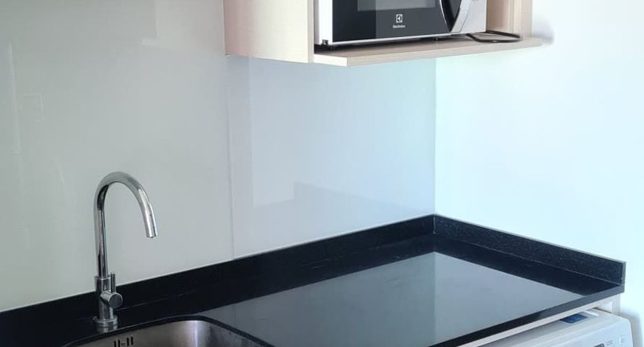 For rent 1 Beds condo in Huai Khwang, Bangkok