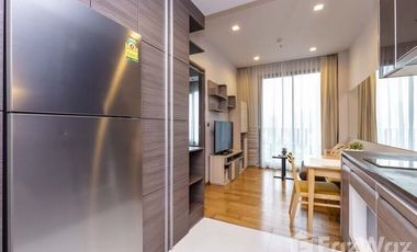 Condo en alquiler de 1 habitaciones en Khlong Toei, Bangkok
