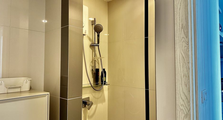 For rent 2 bedrooms condo in Suan Luang, Bangkok