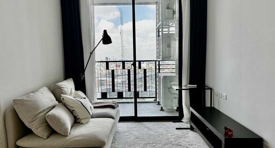 For rent 2 bedrooms condo in Suan Luang, Bangkok