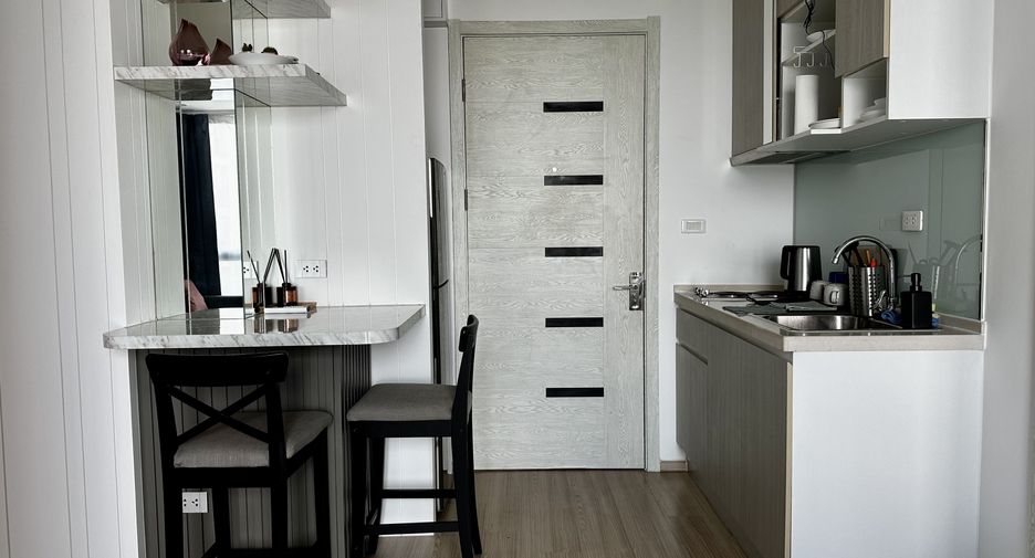 For rent 2 bedrooms condo in Suan Luang, Bangkok