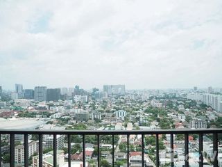 For rent 2 bedrooms condo in Chatuchak, Bangkok