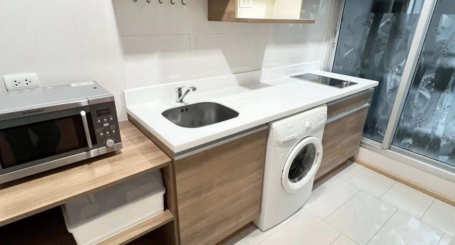 For rent 1 bed condo in Huai Khwang, Bangkok