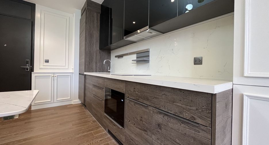 For rent 1 bed condo in Pathum Wan, Bangkok
