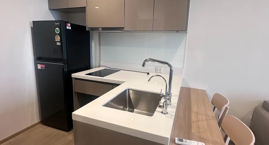 Wohnung zur Miete mit 1 Zimmer in Phra Khanong, Bangkok