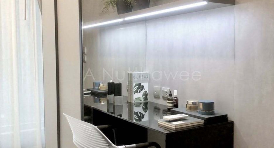 For rent 2 ベッドルーム condo in Huai Khwang, Bangkok