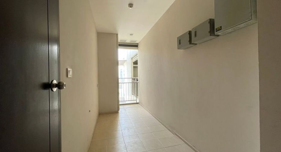 À louer 2 chambres condo à Khlong Toei, Bangkok