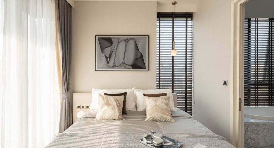 For rent 2 bedrooms condo in Watthana, Bangkok
