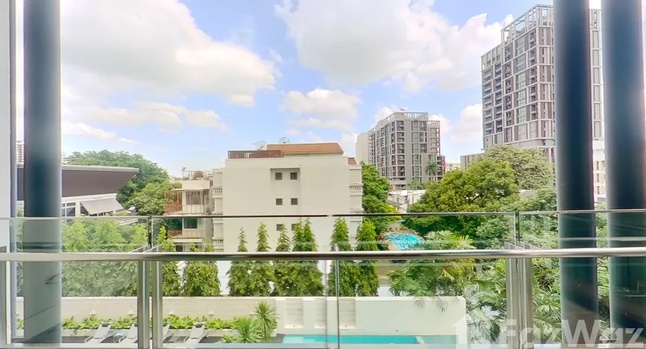 For rent 2 bedrooms condo in Watthana, Bangkok