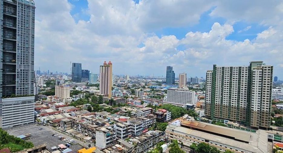 For rent 1 bed condo in Phaya Thai, Bangkok