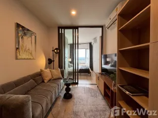 Wohnung zur Miete mit Studio in Khlong Toei, Bangkok