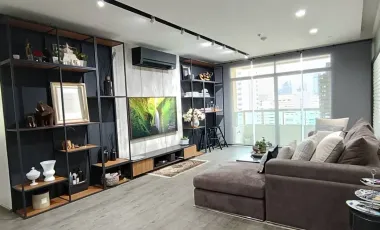 À louer 2 chambres condo à Watthana, Bangkok