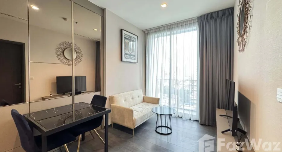 À louer studio condo à Khlong Toei, Bangkok