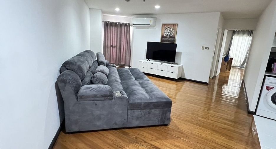 Wohnung zur Miete mit 3 Zimmer in Watthana, Bangkok