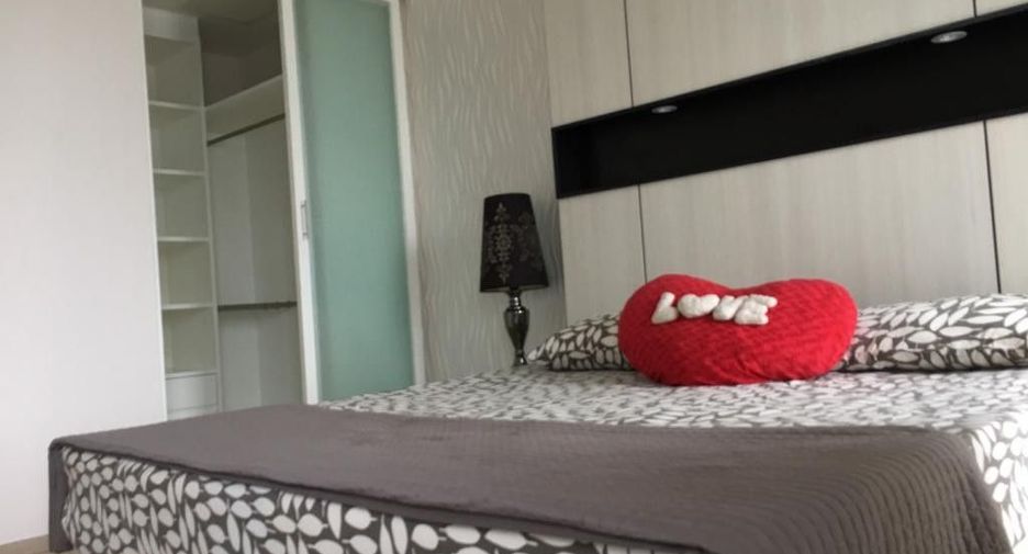 For rent 1 bed condo in Watthana, Bangkok