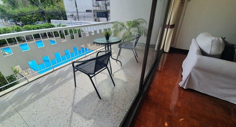 For rent 3 bedrooms condo in Watthana, Bangkok