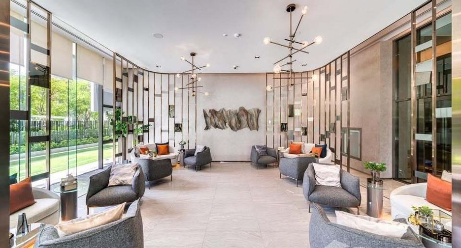 For rent studio condo in Huai Khwang, Bangkok