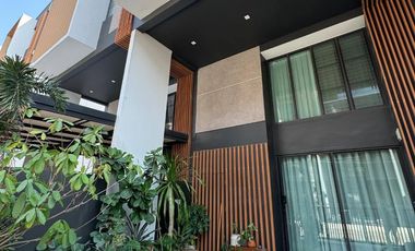 ให้เช่า 3 ห้องนอน ทาวน์เฮ้าส์ ใน สวนหลวง, กรุงเทพฯ