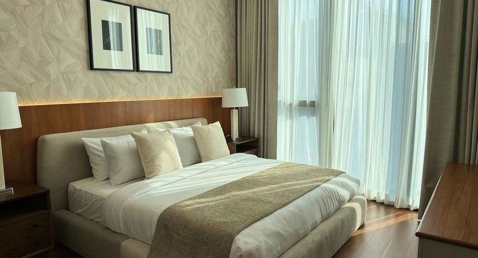 For rent 2 bedrooms condo in Khlong Toei, Bangkok