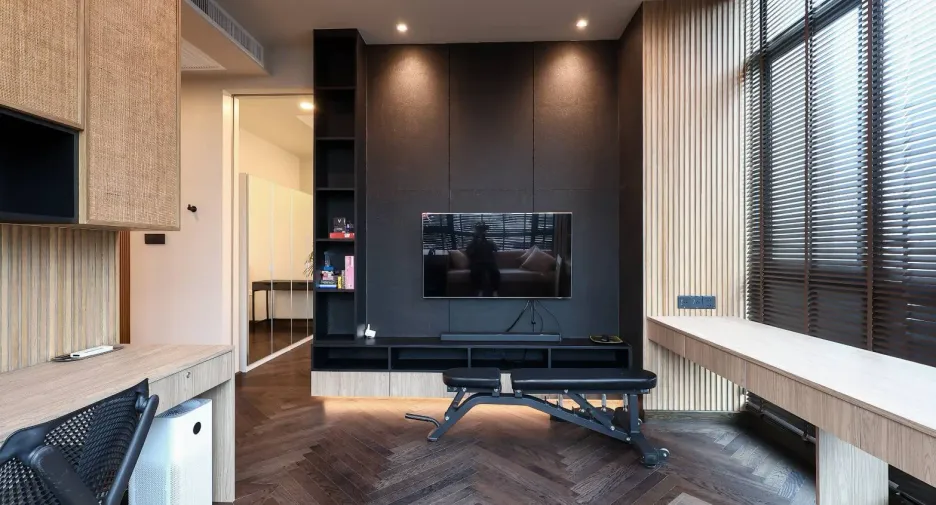 For rent 3 bedrooms condo in Watthana, Bangkok