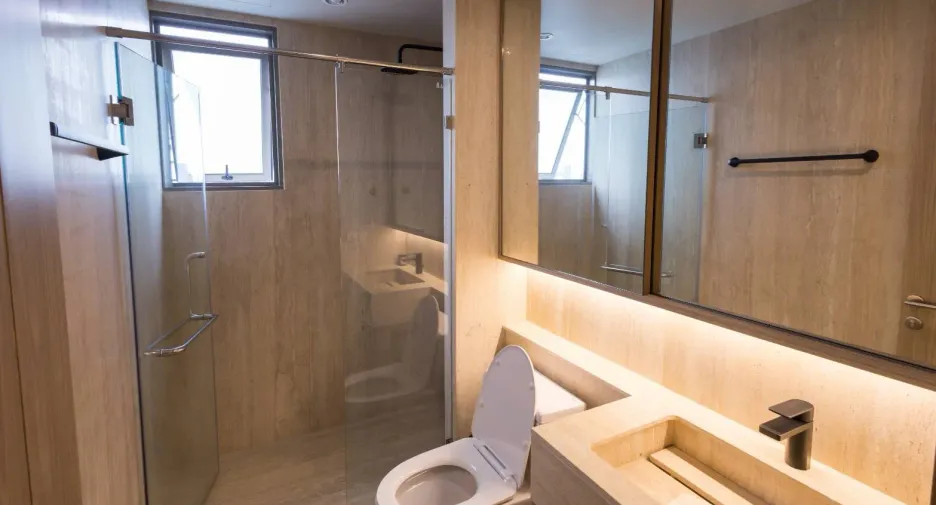 For rent 3 bedrooms condo in Watthana, Bangkok