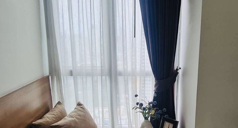 For rent 1 bed condo in Phra Khanong, Bangkok