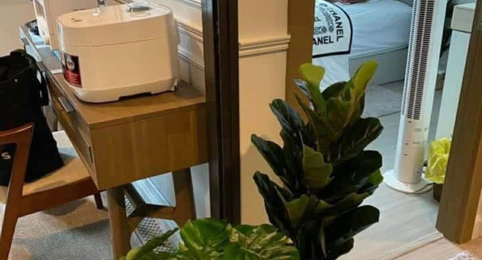 For rent 1 bed condo in Huai Khwang, Bangkok