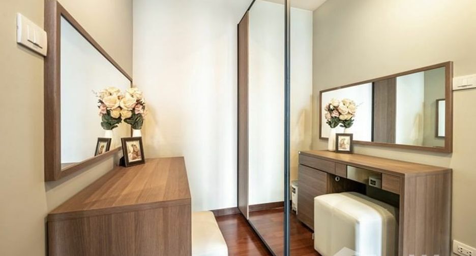 Condo en alquiler de 2 habitaciones en Khlong Toei, Bangkok