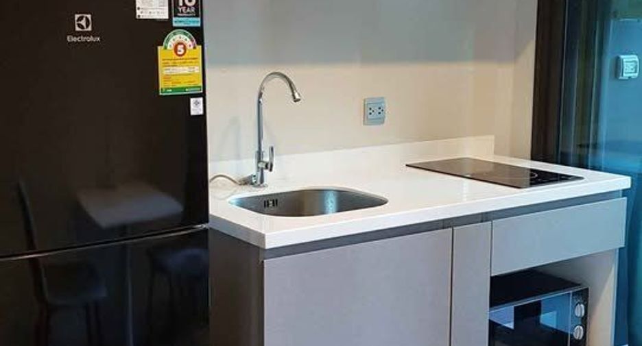 For rent 1 bed condo in Huai Khwang, Bangkok